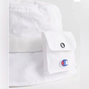 Champion UO Exclusive Taslan Quilted Bucket Hat